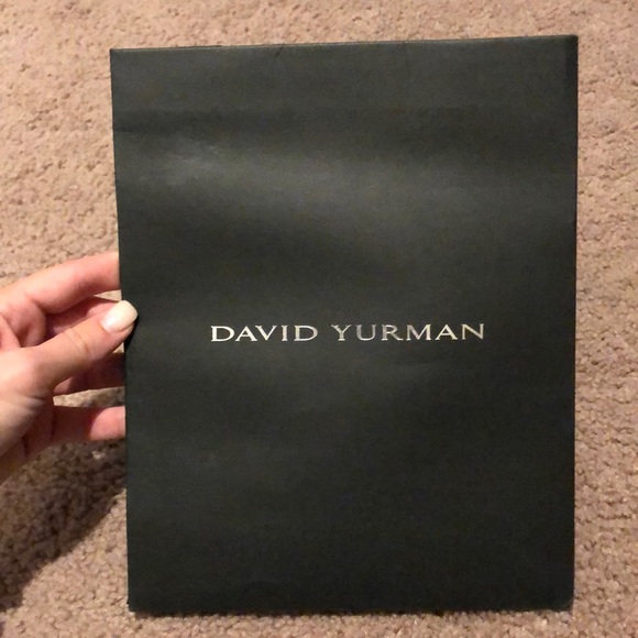 Ask away!! David yurman box’s a Louis Vuitton box - Picture 4 of 10